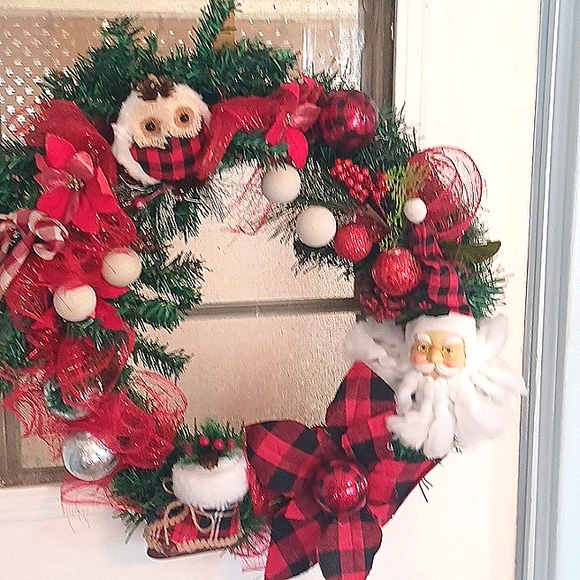 Christmas Wreath - Picture 2 of 2